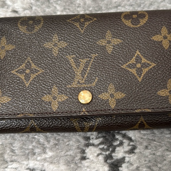 Authentic Louis Vuitton Tresor wallet - Picture 7 of 11
